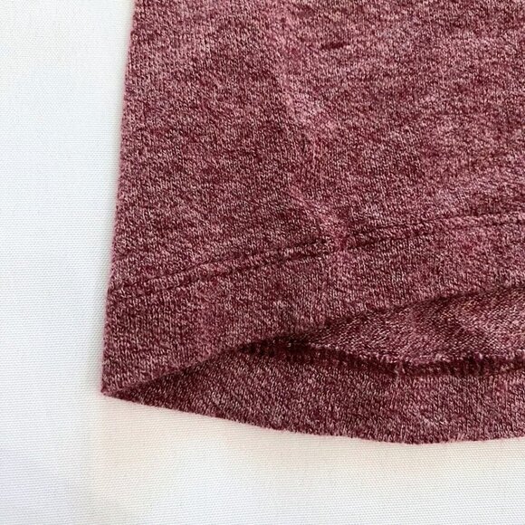 J CREW MEN'S COTTON CASHMERE BLEND TEE IN BURGUNDY - M - Picture 7 of 8